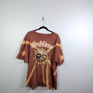 Urban Outfitters Brown Graphic Tee